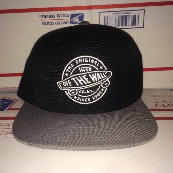 supreme postal hat